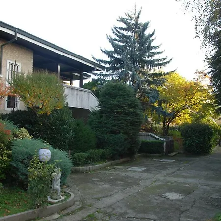 Villa Mariuccia *